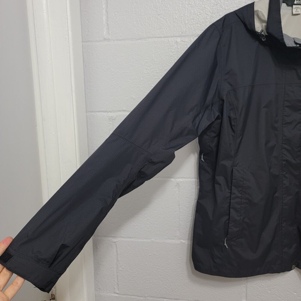 Rei Jacket - image 5